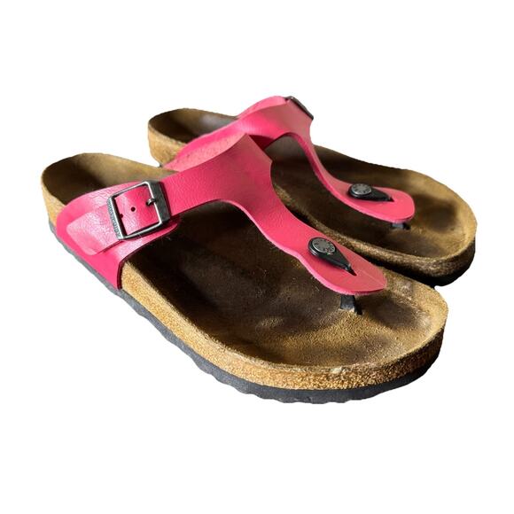 Birkenstock Gizeh Sandals Women's 10 / Men's 8 Pink Fuchsia Slip-ons Beach Boho - Picture 1 of 9